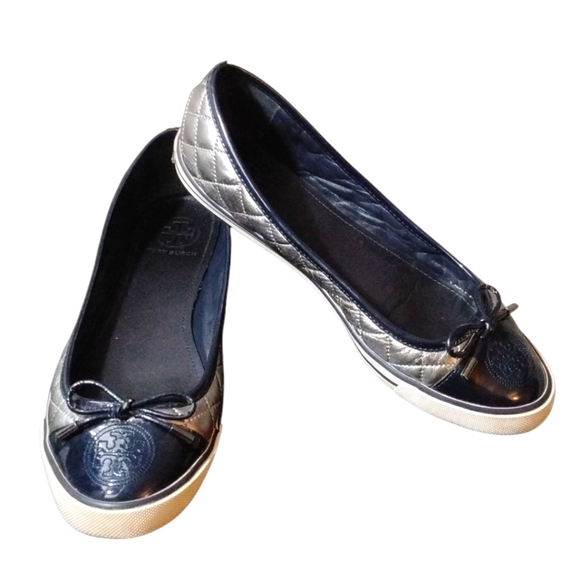 Tory Burch Silver Quilted Flats with Bow Detail - Picture 1 of 9